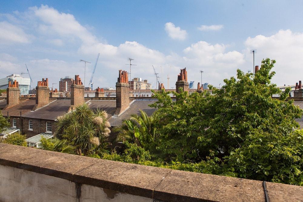 Hotel 4 Bedroom Flat Near Eye London